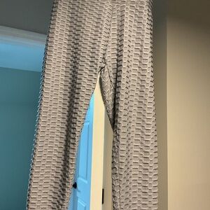 Gray Patterned Leggings